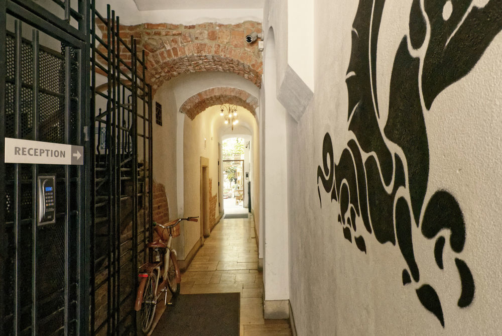 Only Kraków Apartments Cracóvia Exterior foto